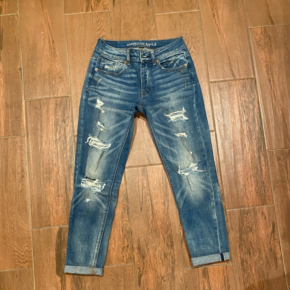 Ripped boyfriend jeans